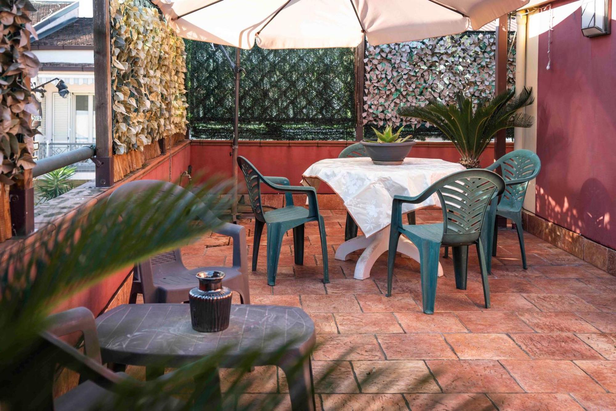 B&B Benny San Marco Evangelista Exterior photo