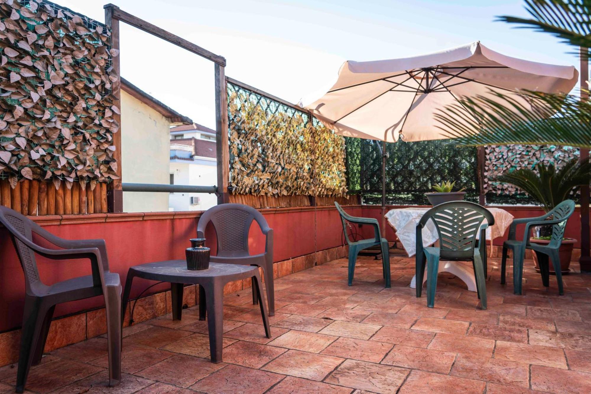 B&B Benny San Marco Evangelista Exterior photo